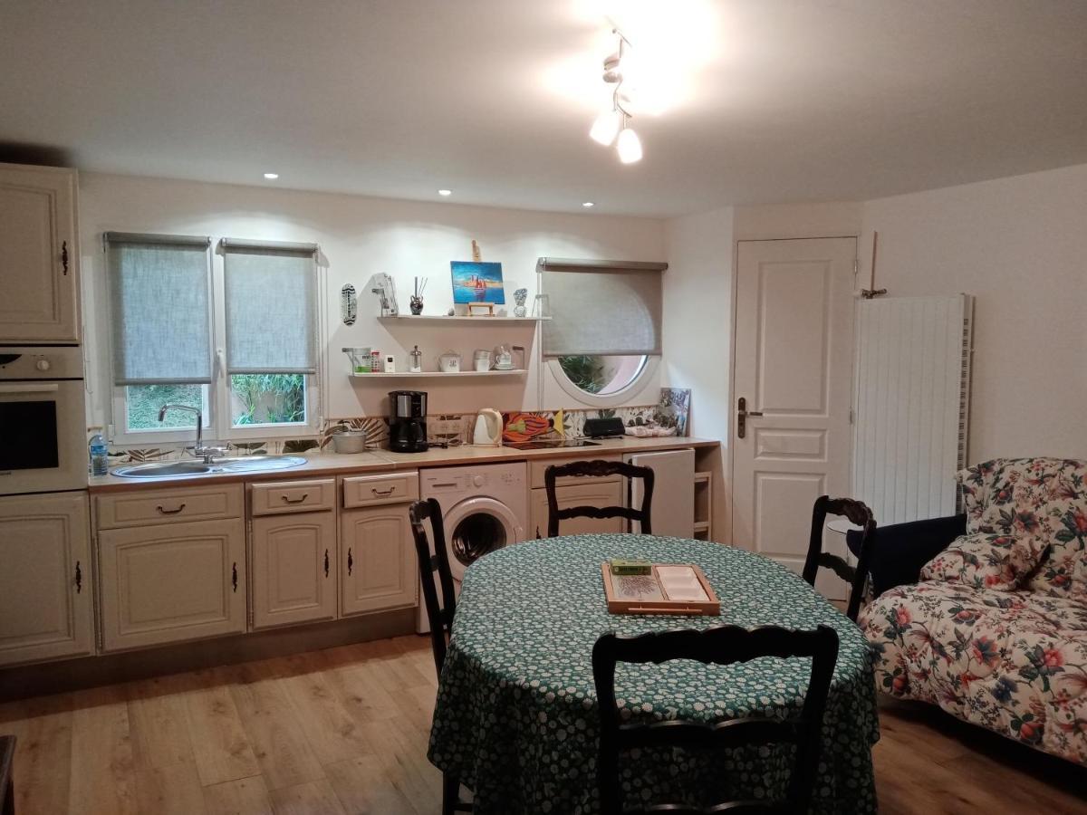 Hentig Ar Feunteun Bed and Breakfast Plouaret Buitenkant foto